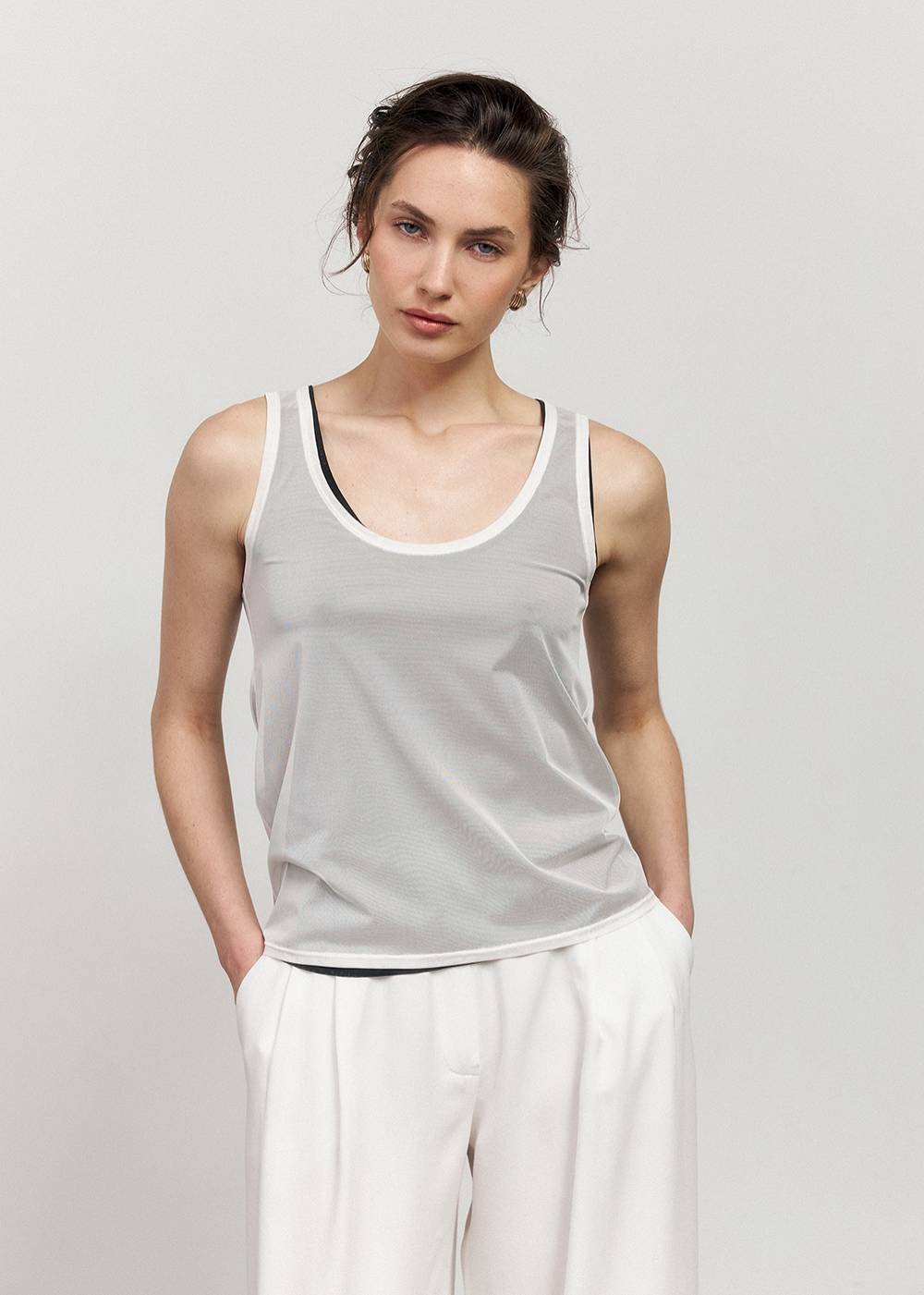 MILK T-SHIRT FROM MESH 1