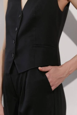 Classic vest3