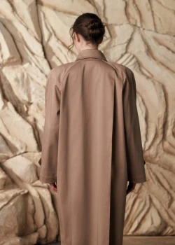 TRENCH COAT WITH PLEATS4