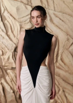 BLACK AND WHITE MAXI DRESS7