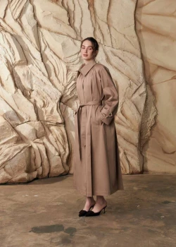TRENCH COAT WITH PLEATS8