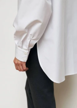 Shirt with voluminous sleeves3