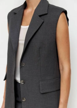 GRAPHITE VEST WITH STRAIGHT CUT3
