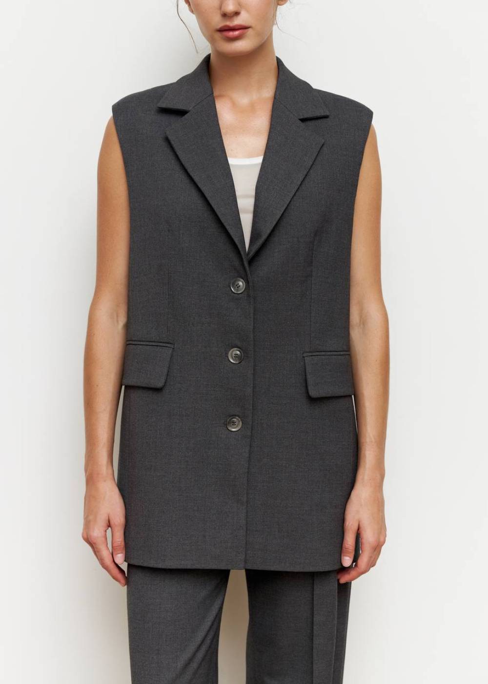 GRAPHITE VEST WITH STRAIGHT CUT 1